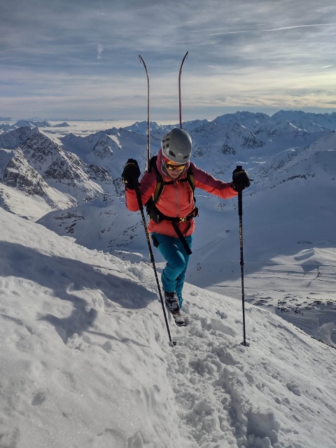 Skialpinizmus v Stubaiských Alpách 01 2023