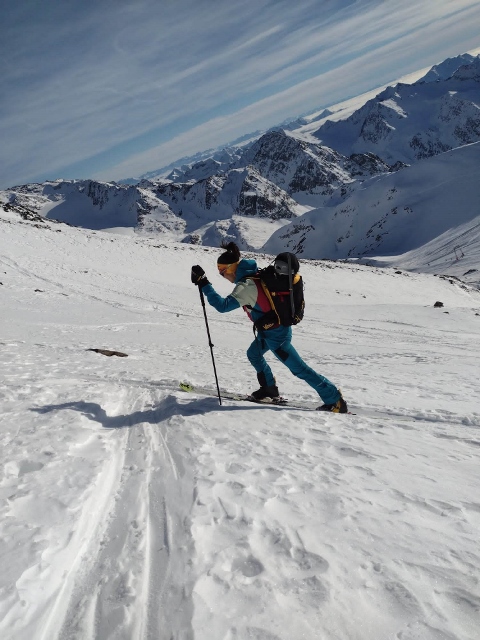 Skialpinizmus v Stubaiských Alpách 01 2023