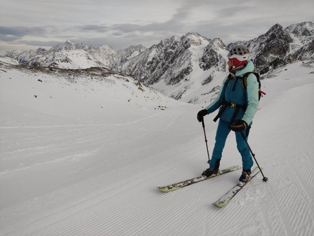 Skialpinizmus v Stubaiských Alpách 01 2023