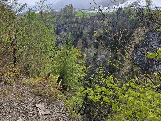 Lago di Como a Graubünden 20 apríl 2024