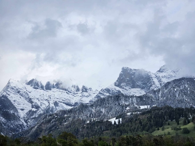 Lago di Como a Graubünden 20 apríl 2024