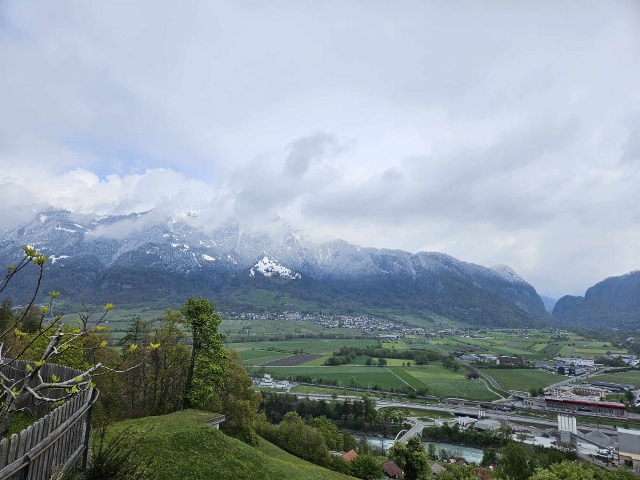 Lago di Como a Graubünden 20 apríl 2024