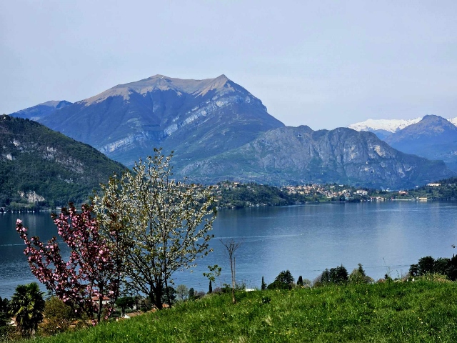 Lago di Como Lago di Como 5 apríl 2024