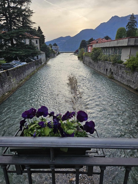 Lago di Como Lago di Como 5 apríl 2024