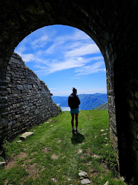 Lago di Como a Graubünden 20 apríl 2024