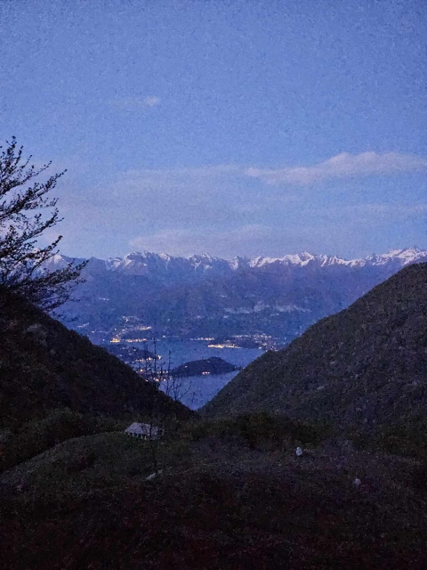 Lago di Como a Graubünden 20 apríl 2024