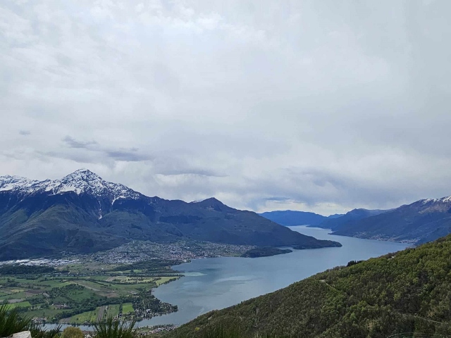 Lago di Como a Graubünden 20 apríl 2024