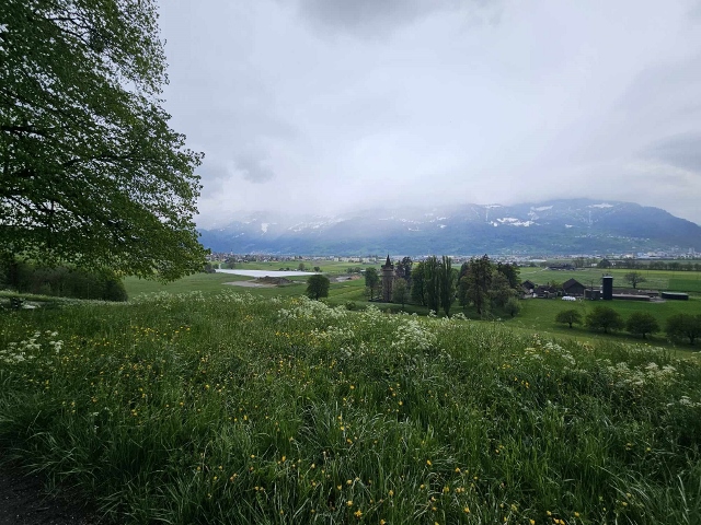 Lago di Como a Graubünden 20 apríl 2024