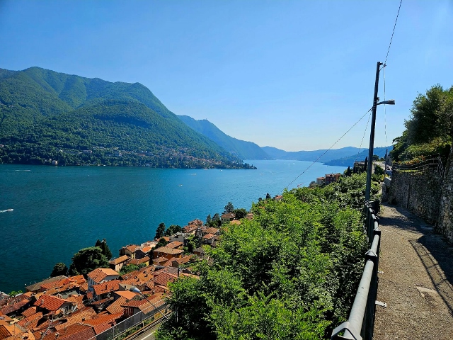 Vertical del Lago di Como Vertical del Lago di Como May 2025
